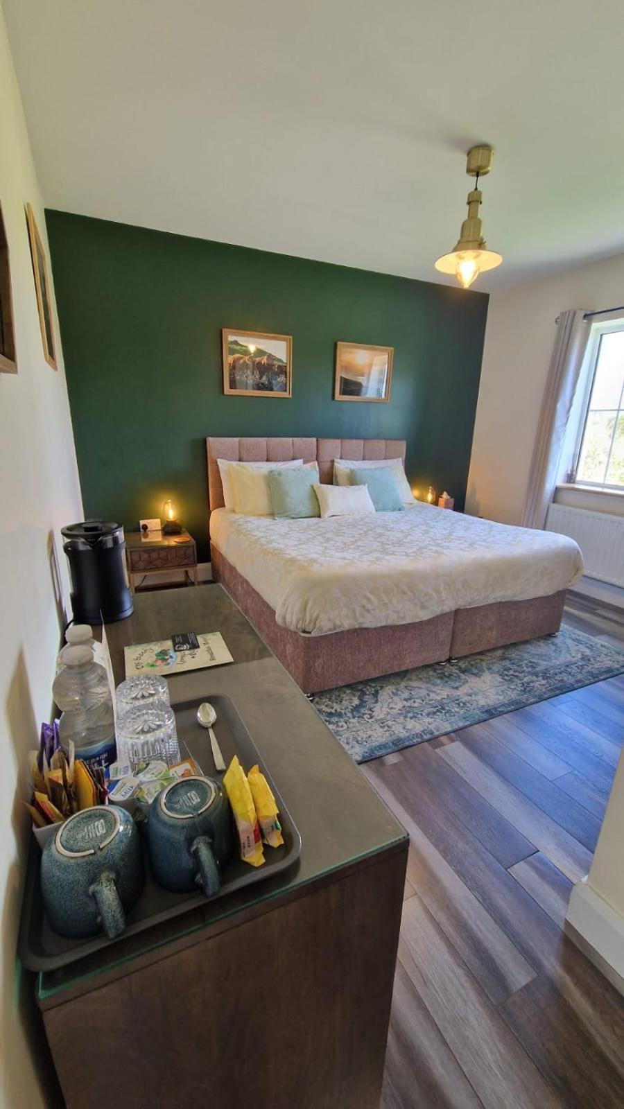 The Sleepy Leprechaun Bed & Breakfast Doolin Exterior photo